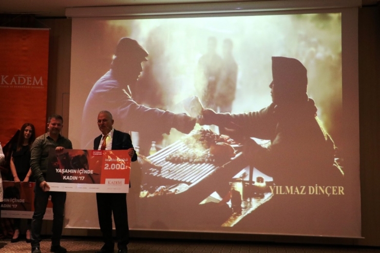 Kadem ’Yaşamın İçinde Kadın ’17 Fotoğraf Yarışması’ Ödül Töreni