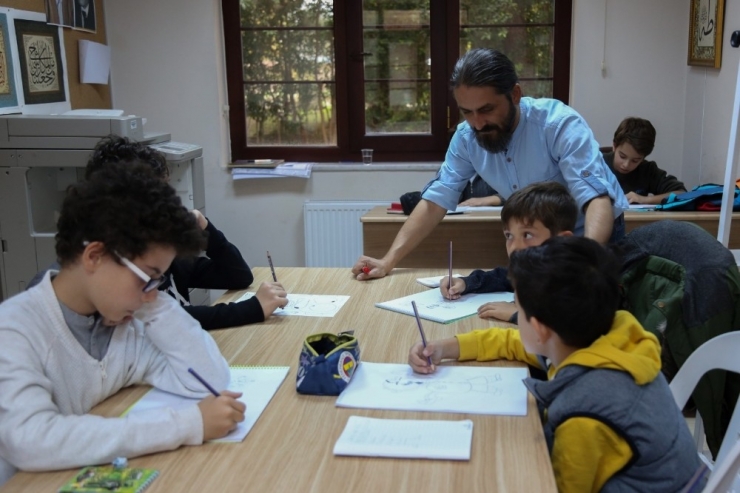 Karikatür Okulunda Dersler Başladı