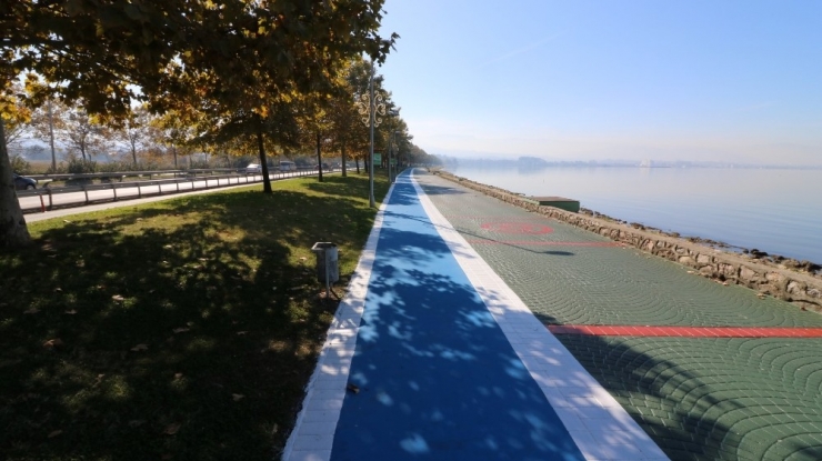 Kocaeli’de Yürüyüş Ve Bisiklet Yolları Güzelleşiyor