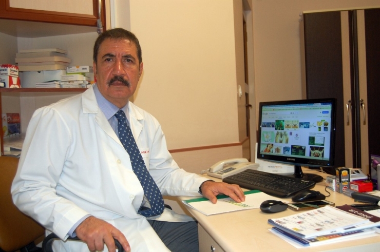 Op. Dr. Nesimoğlu: “30 Yaşını Geçmiş Dört Kadından Biri İdrar Kaçırma Problemi Yaşamaktadır”