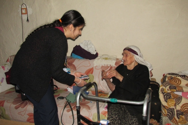 Sobe İhtiyaç Sahibi Vatandaşların Yanında