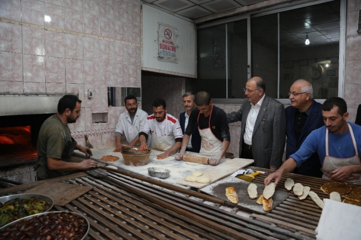 Tahmazoğlu, Taksici Esnafıyla Buluştu