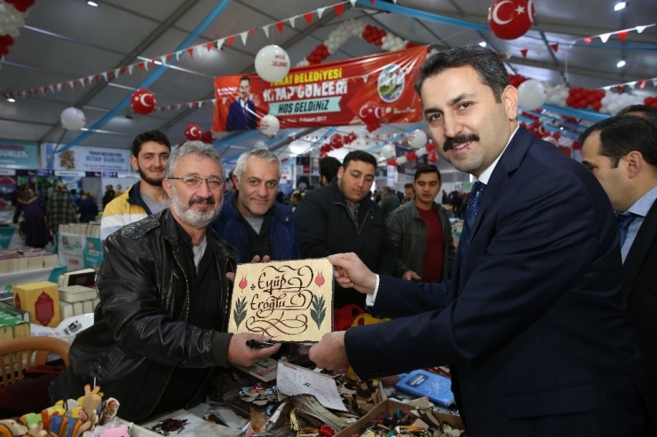 Tokat Kitap Fuarı Okurlarla Yazarları Buluşturuyor