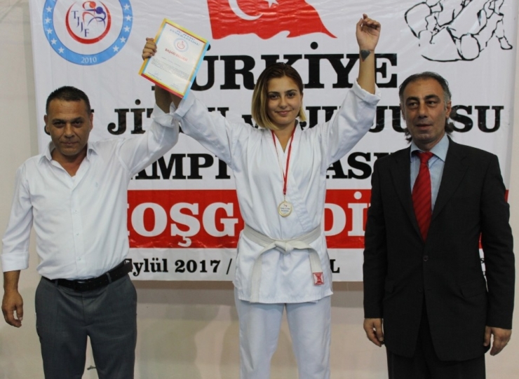 Sezai Hangişi: "Yeni Eğitim Yılı Belirsizlik İle Başladı"