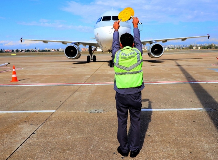 Doha Ve Adana Uçak Seferleri Başladı