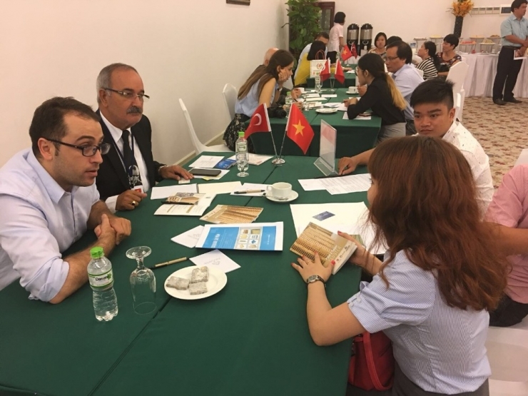 Mersin Ve Adana’nın Kereste Ve Palet Firmaları Vietnam’da İş Görüşmeleri Yaptı