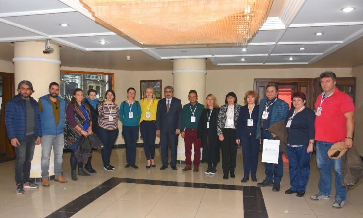 Değişim Programı İçin 4 Ülkeden Gelen Eğitimciler Alıcık’ı Ziyaret Etti