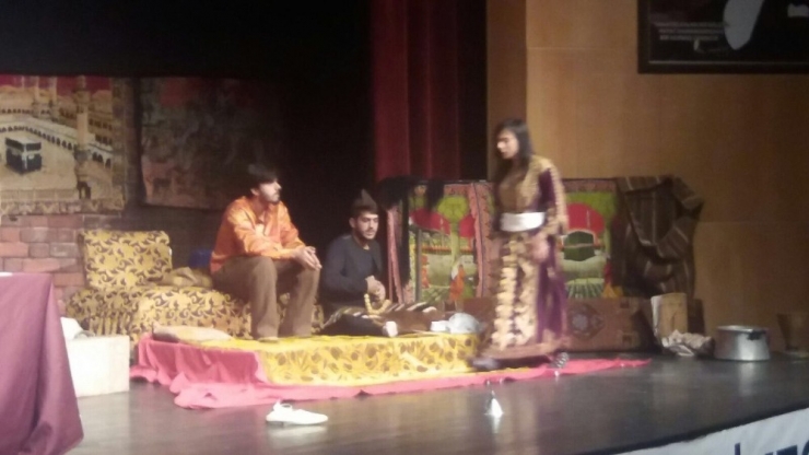 Bingöl’de Kurtuluş Savaşını Anlatan Tiyatro Sahnelendi