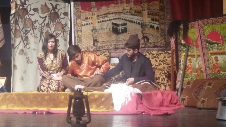 Bingöl’de Kurtuluş Savaşını Anlatan Tiyatro Sahnelendi