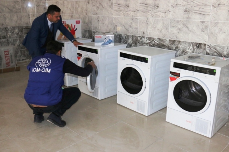 Dar Gelirliler Ve Suriyeliler İçin Çamaşırhane Kuruluyor