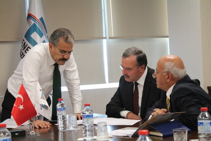 Sanayiciler, Mevcut Ulusal Elektrik Tarifesi Uygulamasının Devam Etmesini İstiyor