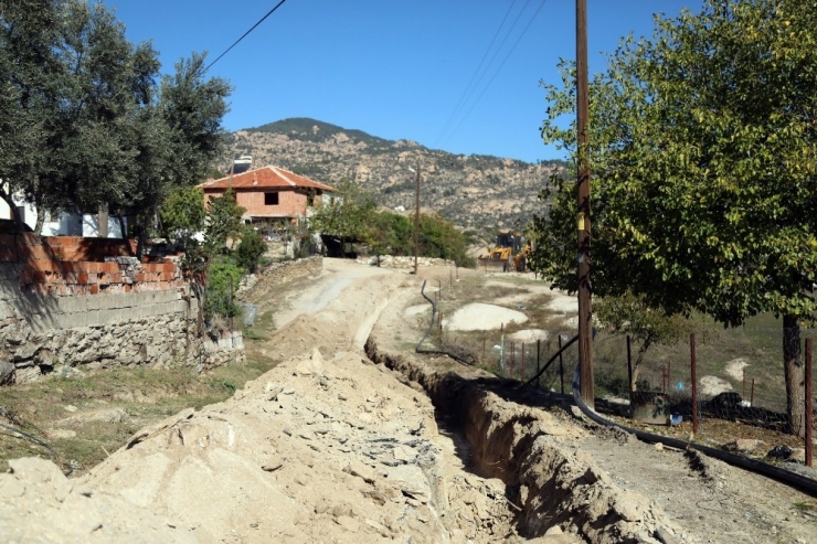 Hacıbayramlar Mahallesi’nin İçme Suyu Hatları Yenilendi