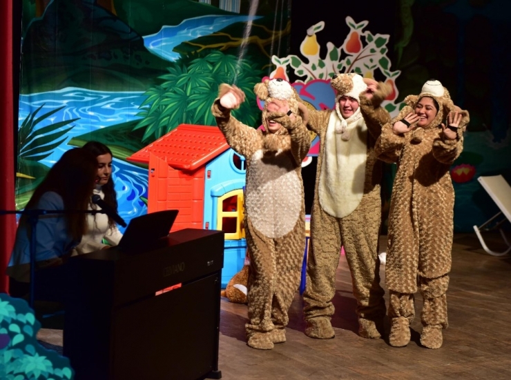 Kepez’den Çocuklara Müzikli Masal