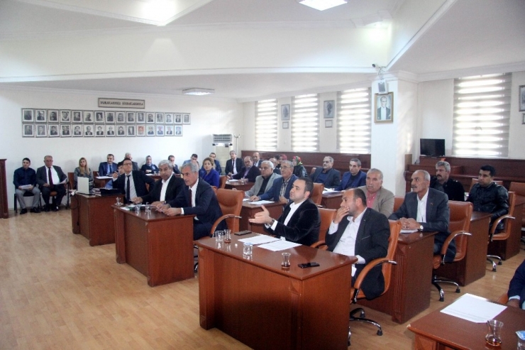 Belediye Meclisinde 24 Gündem Konusu İle Toplandı