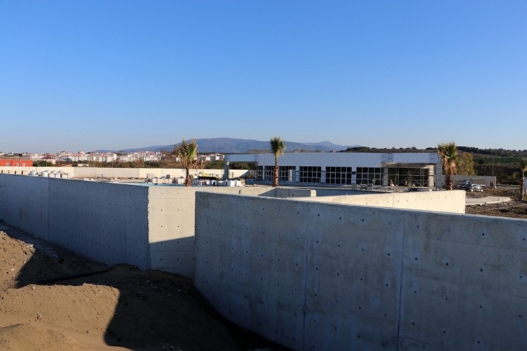 Kocaali Sosyal Tesisleri’nde Çalışmalar Devam Ediyor