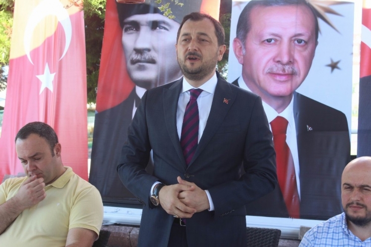 Chp’li Başkandan, Ak Parti İl Başkanına Teşekkür