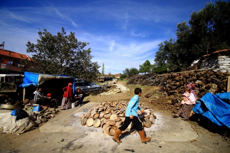 Mafod, Sanat Yaşamına Ödüllerle Başladı