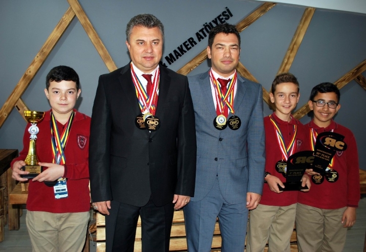 Manisalı Öğrenciler Avrupa Birincisi Oldu