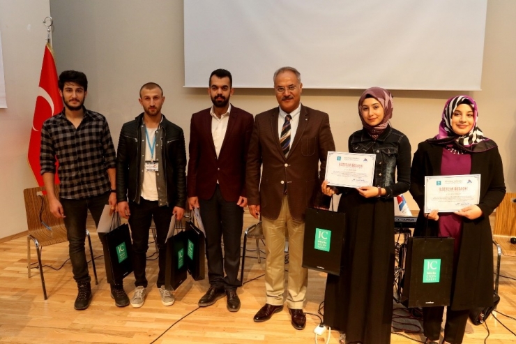 Aiçü’de Fotoğraf Yarışması Ödül Töreni Yapıldı