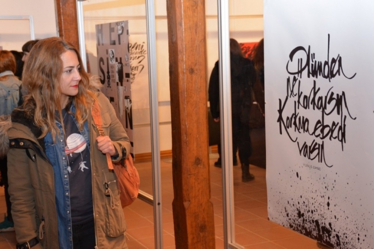 "Kaligrafi Ve Tipografi Yunus Emre Sergisi" Açıldı