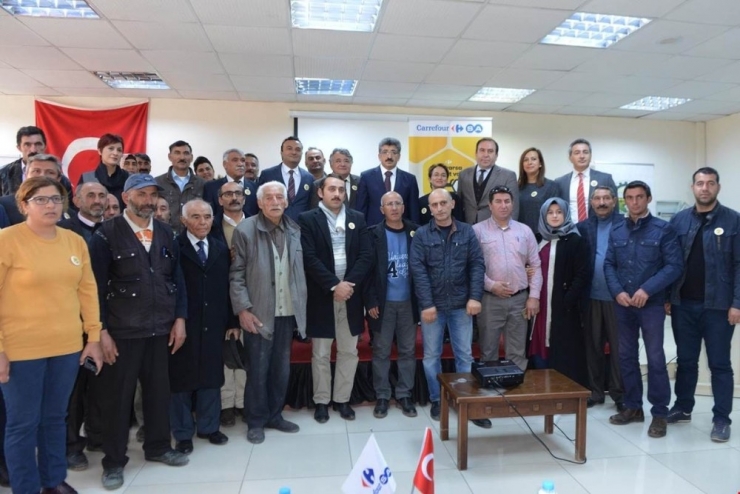 Ardahan’da Arıcılara Eğitim Semineri Verildi