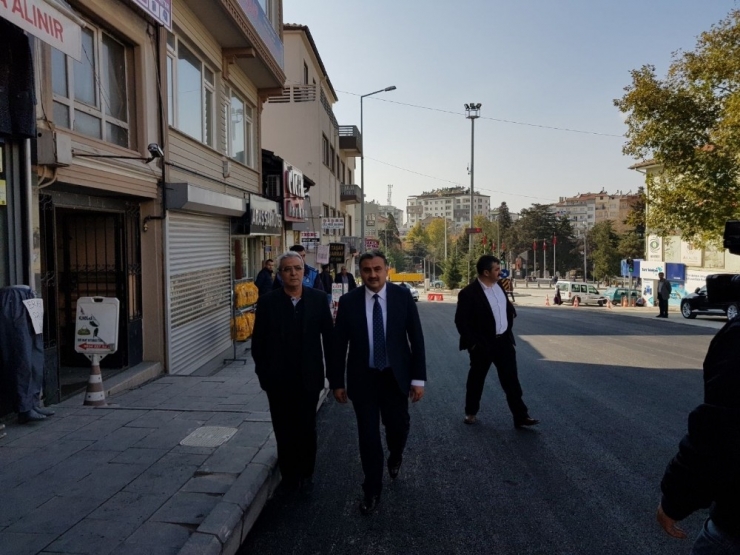 Develi’de Sıcak Asfalt Çalışmaları Devam Ediyor