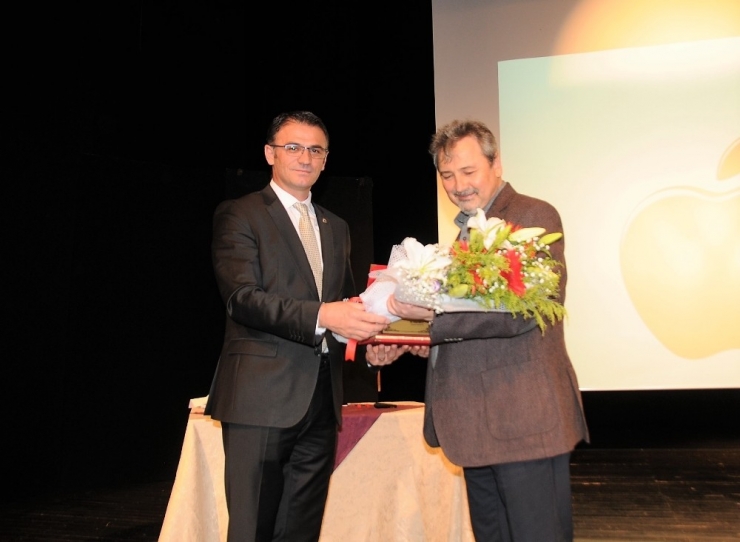 Kayapınar’da Öğretmenlere Yönelik Seminer