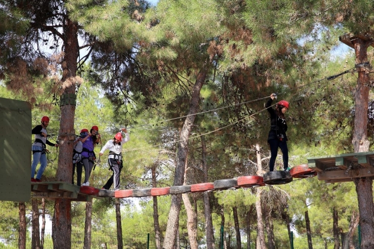 Gençlik Kampı, Gençlik Meclisi Üyelerini Misafir Etti