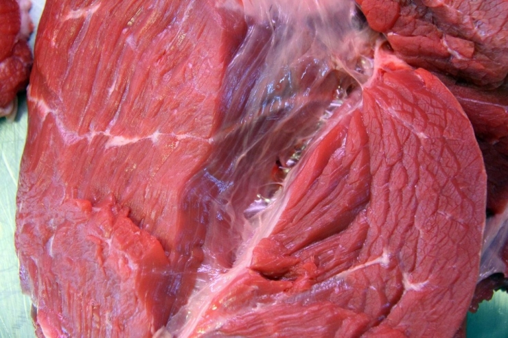 Kasaplar Ve Besiciler Tedirgin