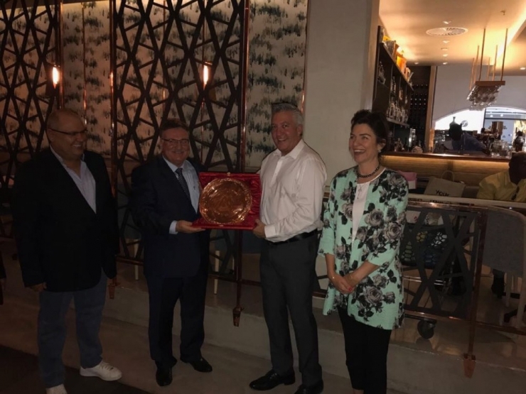 Halıcılar Afrika’yı Mercek Altına Aldı