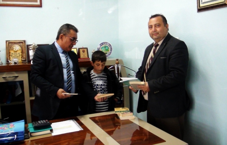 Havran’da Kitap Seferberliği