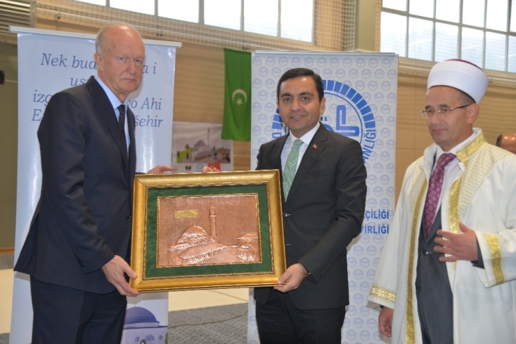 Bosna Hersek’te Ahi Evran Camii Temeli Atıldı