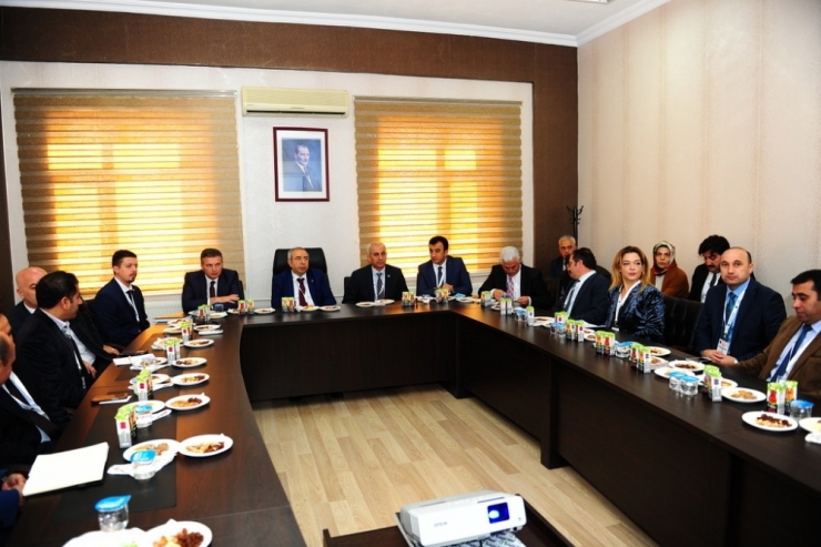 Yyü’de “Ortaöğretim Ve Yüksek Öğretime Geçiş Sınavları” Çalıştayı