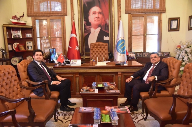 Yeni Sağlık Müdürü Öztop’tan Başkan Yağcı’ya Ziyaret