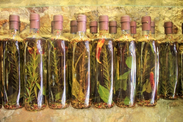 Zeytinyağı Kalite Bakımından 3 Sınıfa Ayrılıyor