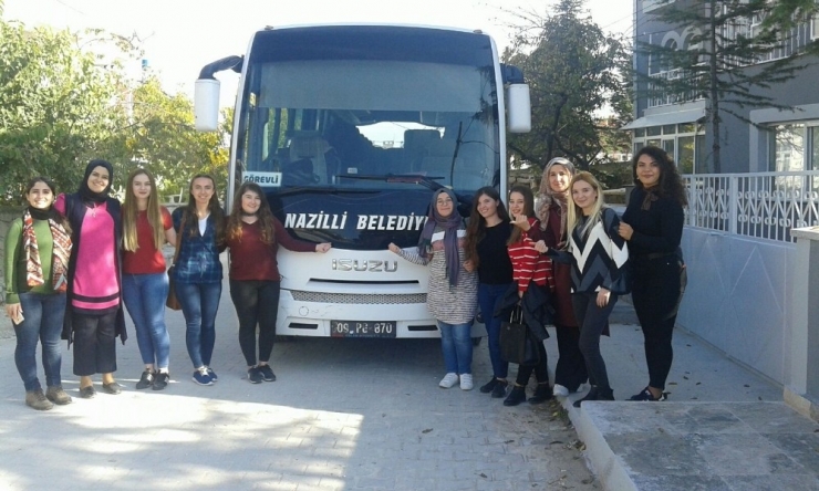 Köy Okulları İçin El Ele Veren Gençlere Ulaşım Desteği Başkan Alıcık’tan