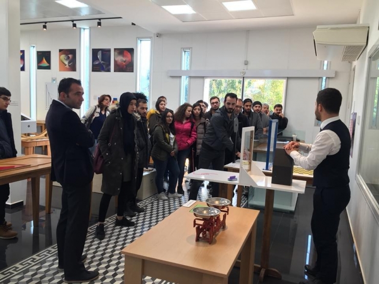 Anadolu Üniversitesi Öğrencileri , Matematiği Dokunmak İçin Aydın’a Geldi