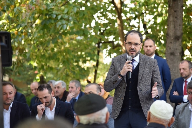 Başkan Ayaz’ın Mahalle Toplantıları Devam Ediyor