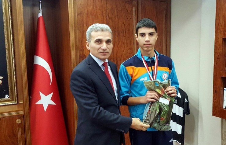 Nazilli’nin Madalya Avcısı Özel Öğrencileri