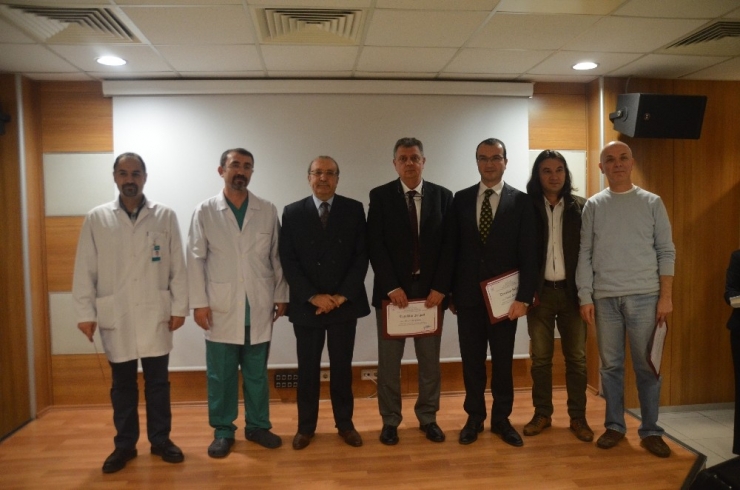 Türkiye’de 21 Bin Kişi Böbrek Bekliyor