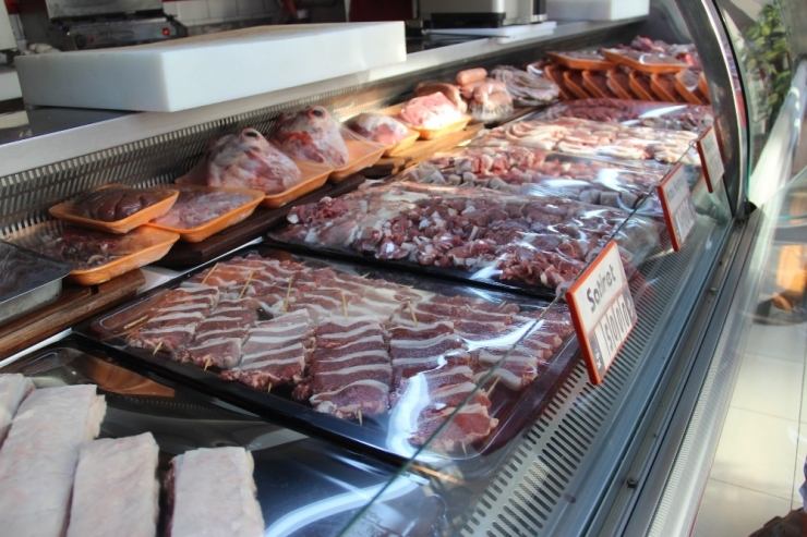 Bakanlık Müdahil Oldu, Çanakkale’deki Kasaplarda Kuzu Eti Fiyatları Düştü