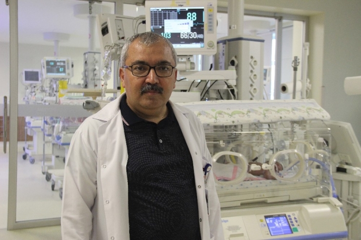 Yenidoğan Yoğun Bakım Ünitelerinde Çocuk Ziyaretçi Uygulaması Başladı