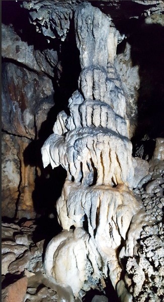 Naldöken Mağarası’na Muhtarlarla İnceleme