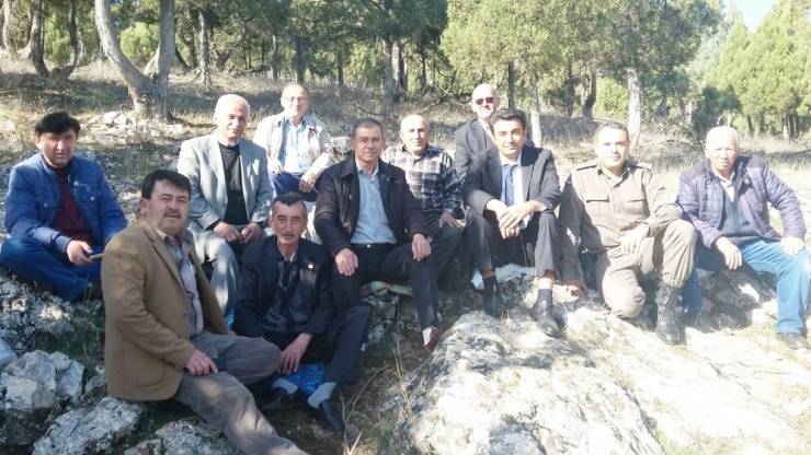 Naldöken Mağarası’na Muhtarlarla İnceleme