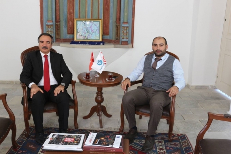 Rektör Bağlı, Lefkoşa’da Konferans Verdi