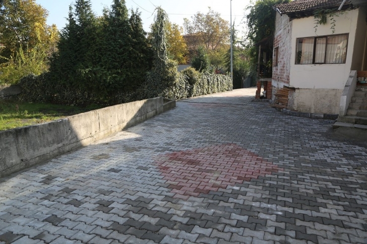 Sapanca Belediyesinden Kilitli Parke Çalışması