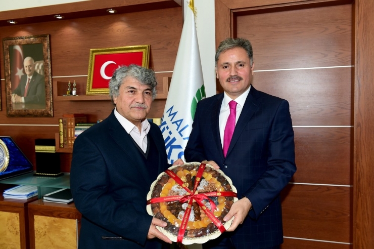 Hülya Koçyiğit Ve Mesut Uçakan’dan Başkan Çakır’a Ziyaret