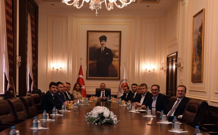 Kaş’a Yeni Adliye Sarayı