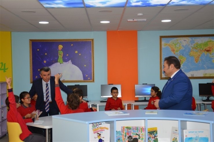 Şehit Hamdi Bey İlkokulu Z Kütüphane Açılışı