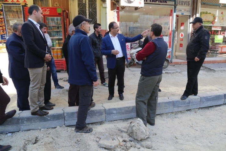 Barbaros Caddesi’nin Asfaltlama Çalışmalarında Geri Sayım Başladı